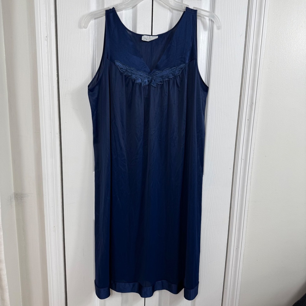 Vassarette Vintage Nightgown Size M Navy Blue Embroidered Minimalist Sleepwear